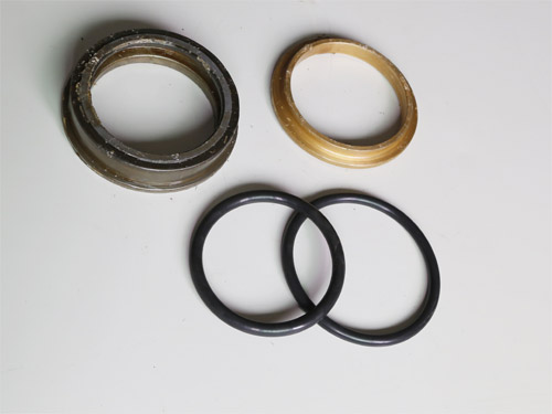 125活塞机TH170-120轴封总成