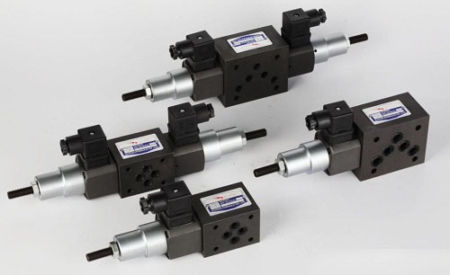 压力继电器的控制