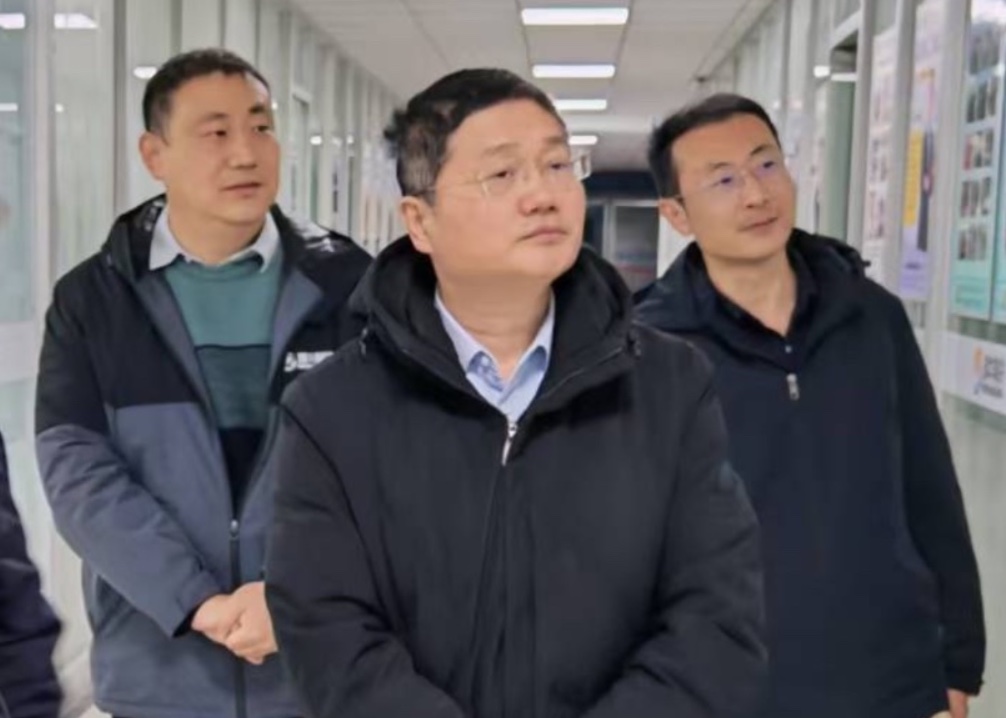 临沂市河东区政协李秘书长与薛主任莅临瑞华调研并指导工作。